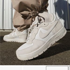 Nike Air Force 1 WILD